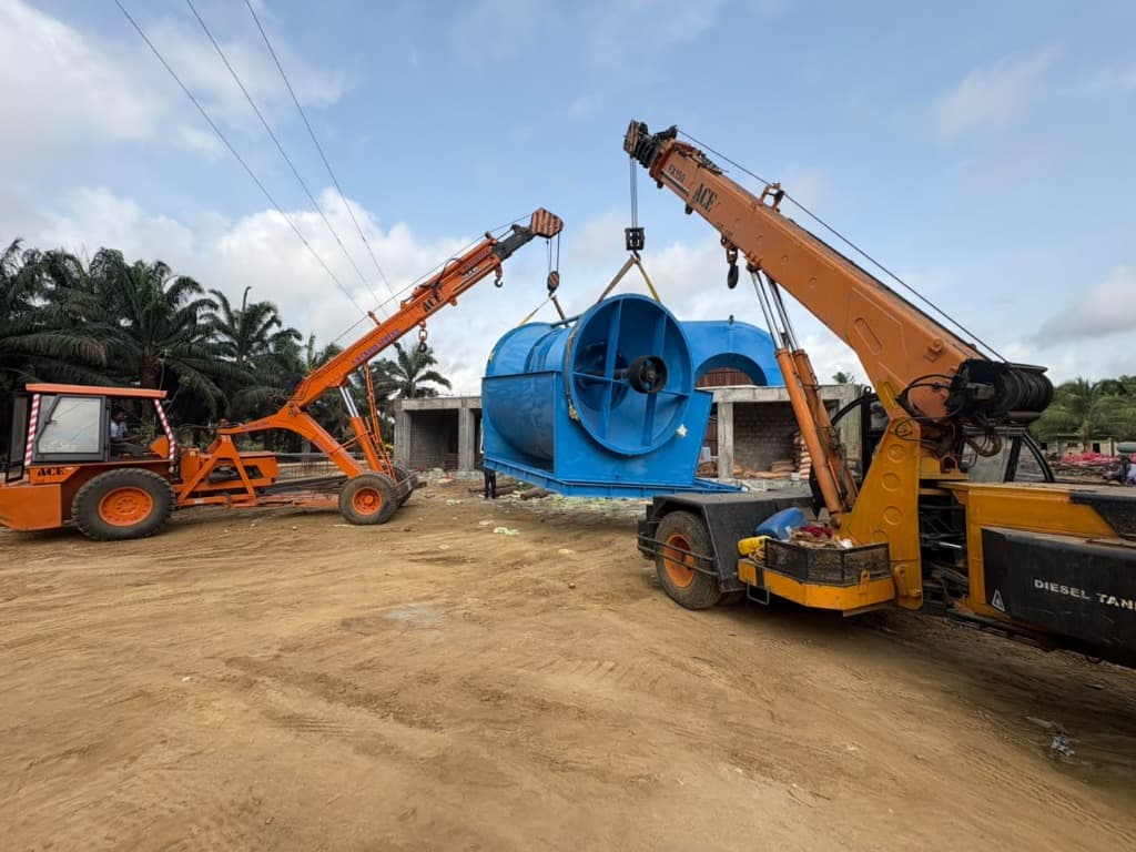 Heavy Equipment Crane Lift & Placement